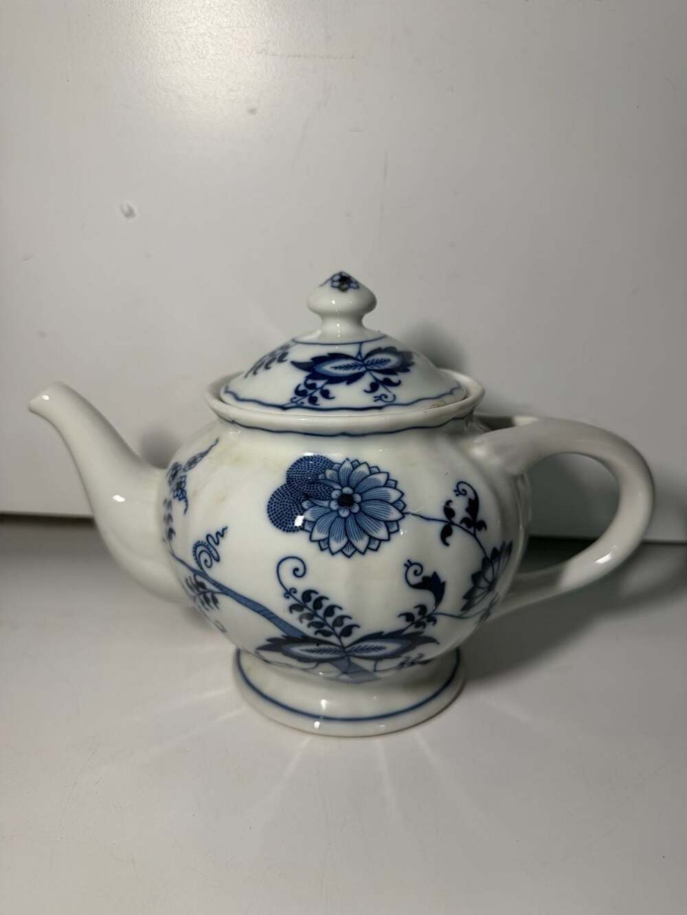 Blue Danube Blue Onion Porcelain Teapot with Lid